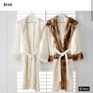 Pottery barn robe never worn, no tags.